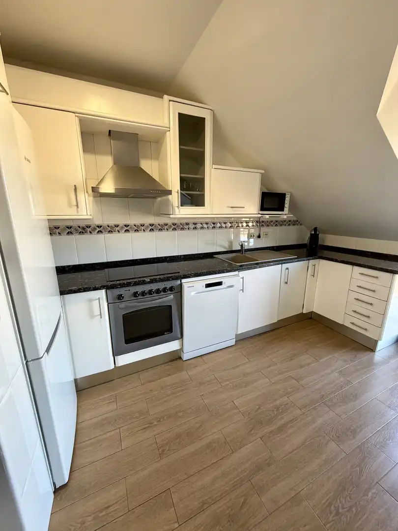 Flat for rent in Avenida Madrid, 23, Valverde de la Virgen Kitchen of Flat for rent in Valverde de la Virgen with Air Conditioner, Heating and Terrace