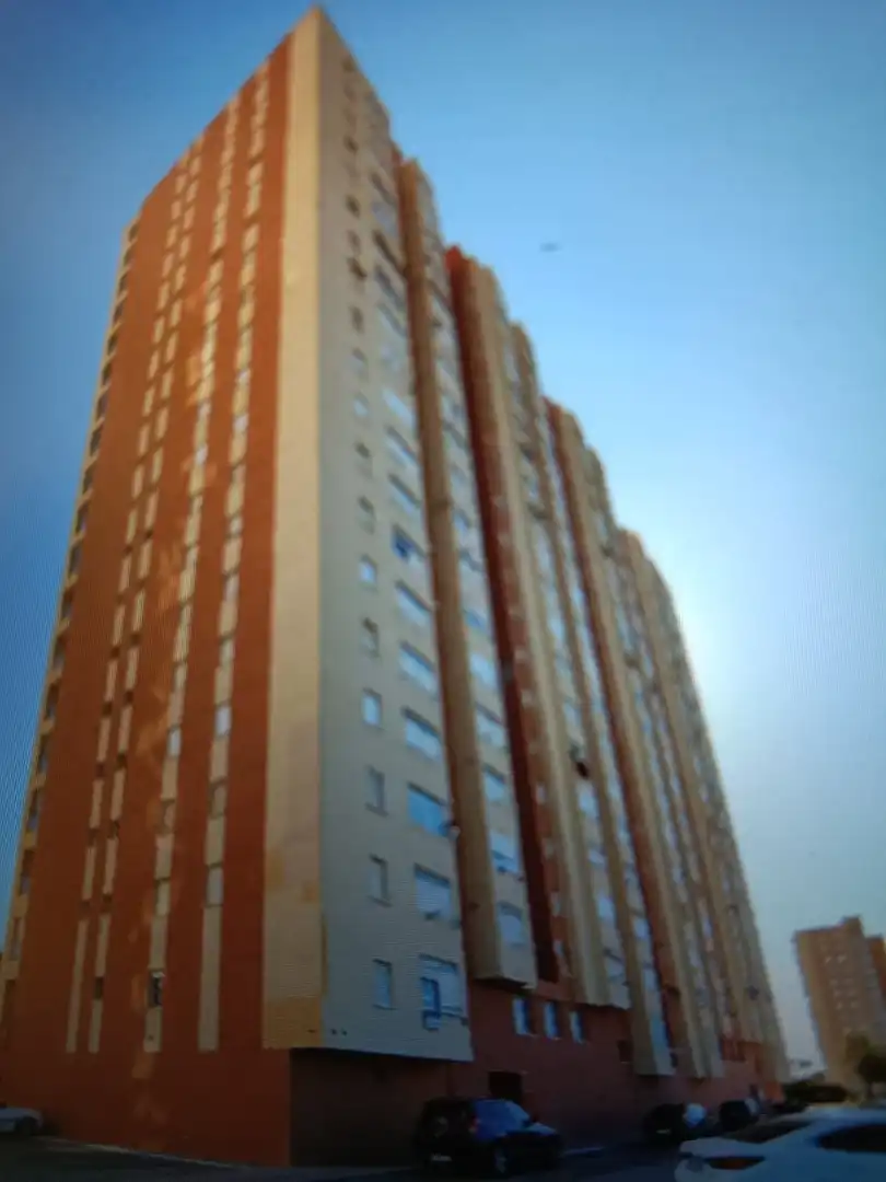 Vista exterior de Apartamento en venta en El Puig de Santa Maria con Parquet, Trastero y Piscina comunitaria