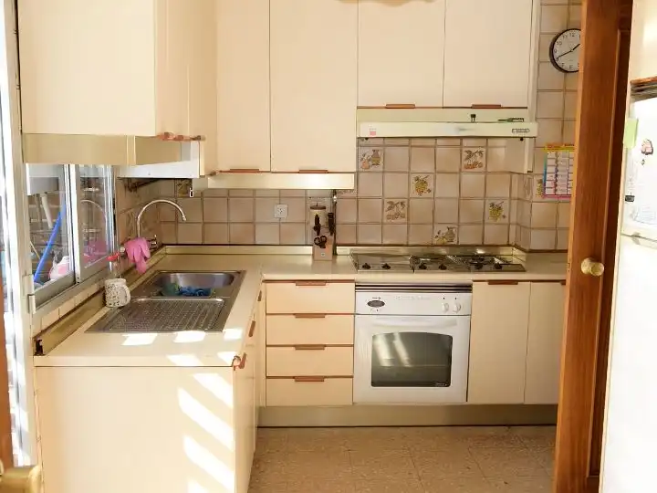 Room in Calle de Santa Cecilia, 10, Lucero