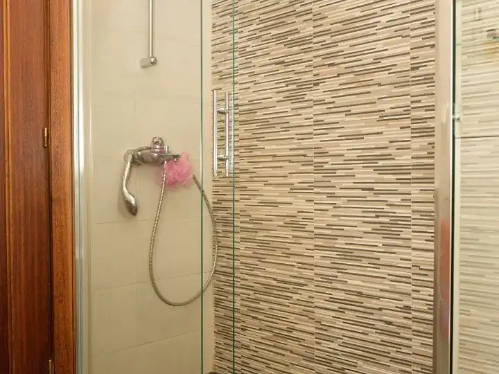 Room in Calle de Santa Cecilia, 10, Lucero