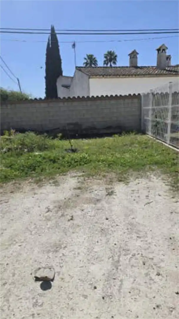 Einfamilien-Reihenhaus zur Miete in Ontinyent mit Privatgarten und Haustiere erlaubt