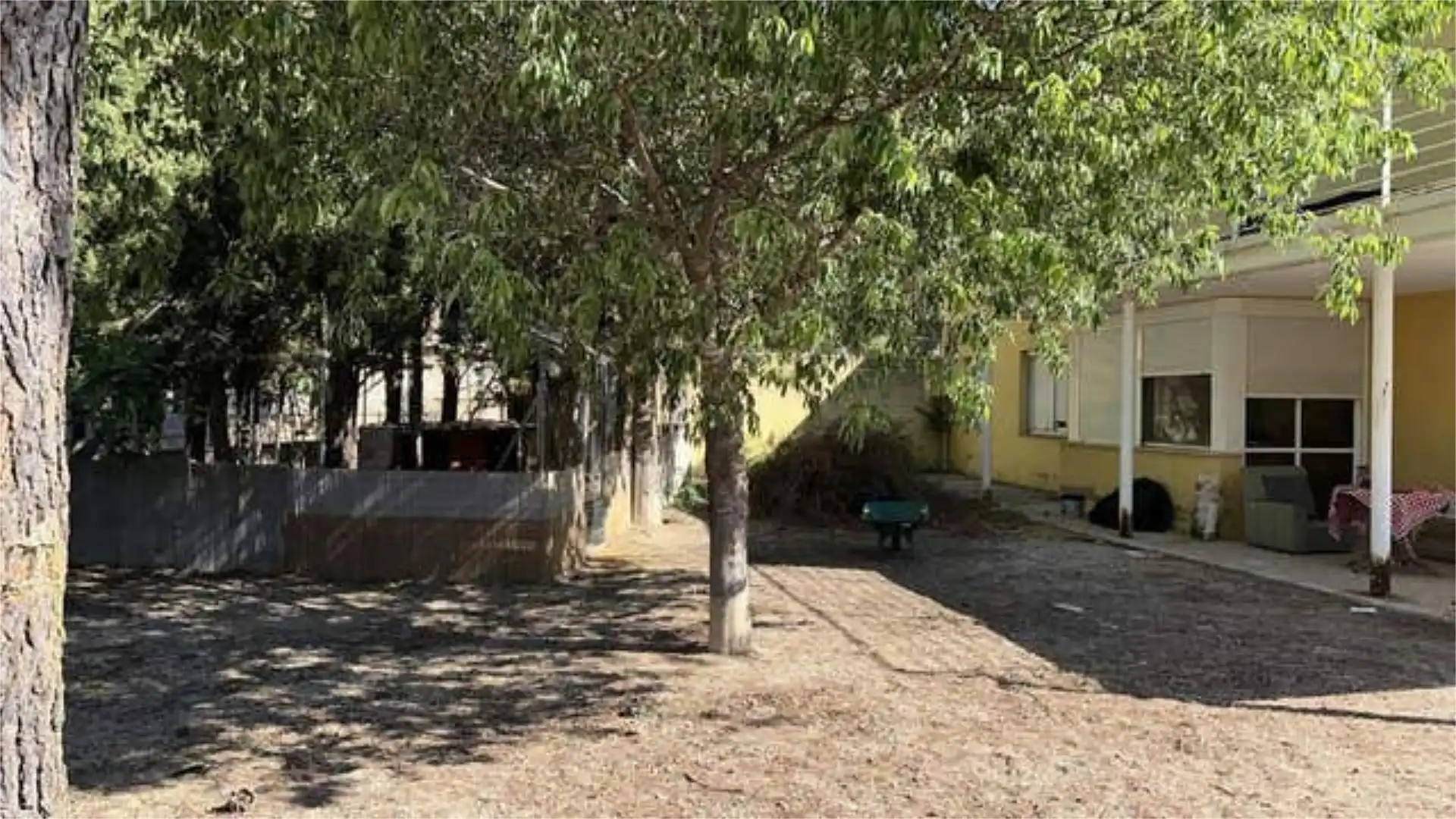 Einfamilien-Reihenhaus zur Miete in Ontinyent mit Privatgarten und Haustiere erlaubt