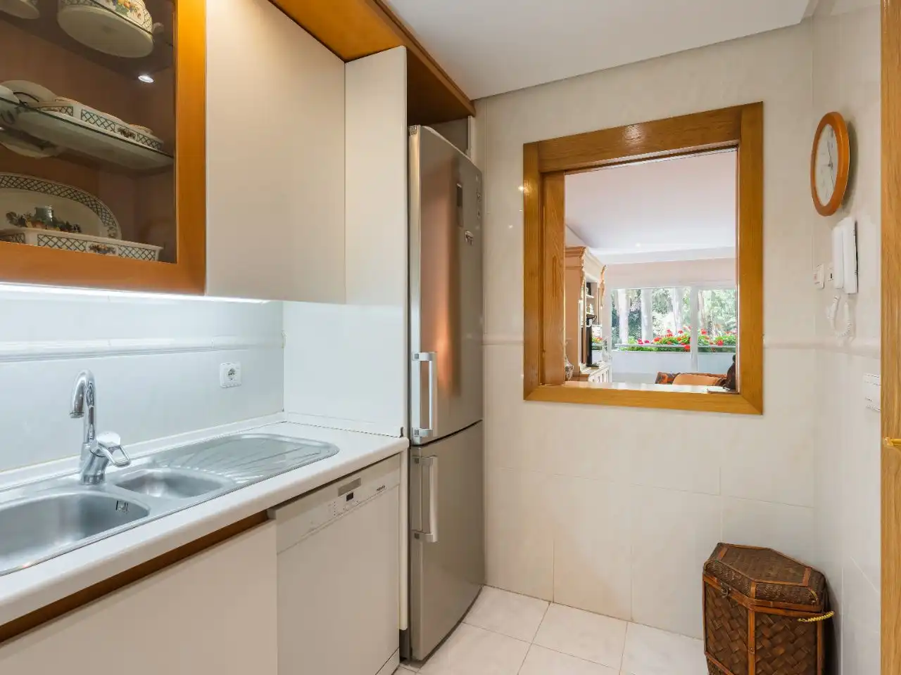Apartments for sale in Street Calle Arturo Rubinstein, 8, Marbella Centro Kitchen of Apartments for sale in Marbella with Air Conditioner, Terrace and Swimming Pool