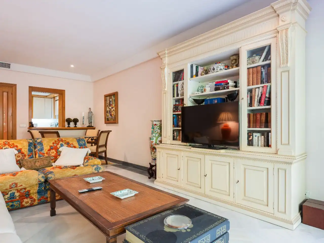 Apartments for sale in Street Calle Arturo Rubinstein, 8, Marbella Centro Living room of Apartments for sale in Marbella with Air Conditioner, Terrace and Swimming Pool