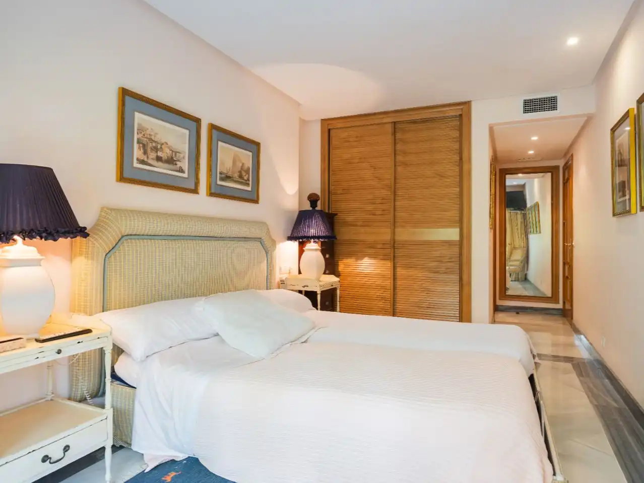 Apartments for sale in Street Calle Arturo Rubinstein, 8, Marbella Centro Bedroom of Apartments for sale in Marbella with Air Conditioner, Terrace and Swimming Pool