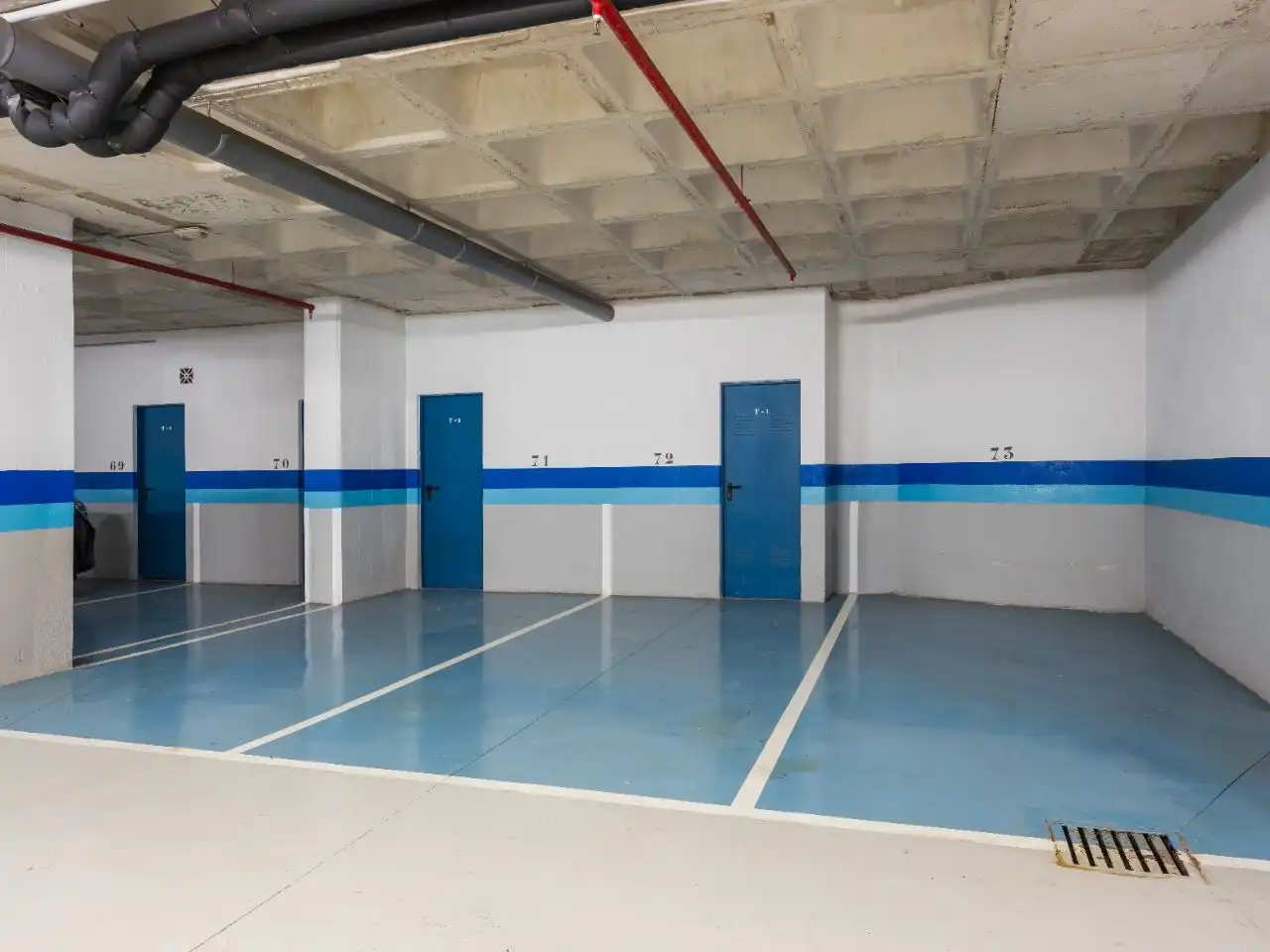 Apartments for sale in Street Calle Arturo Rubinstein, 8, Marbella Centro Parking of Apartments for sale in Marbella with Air Conditioner, Terrace and Swimming Pool