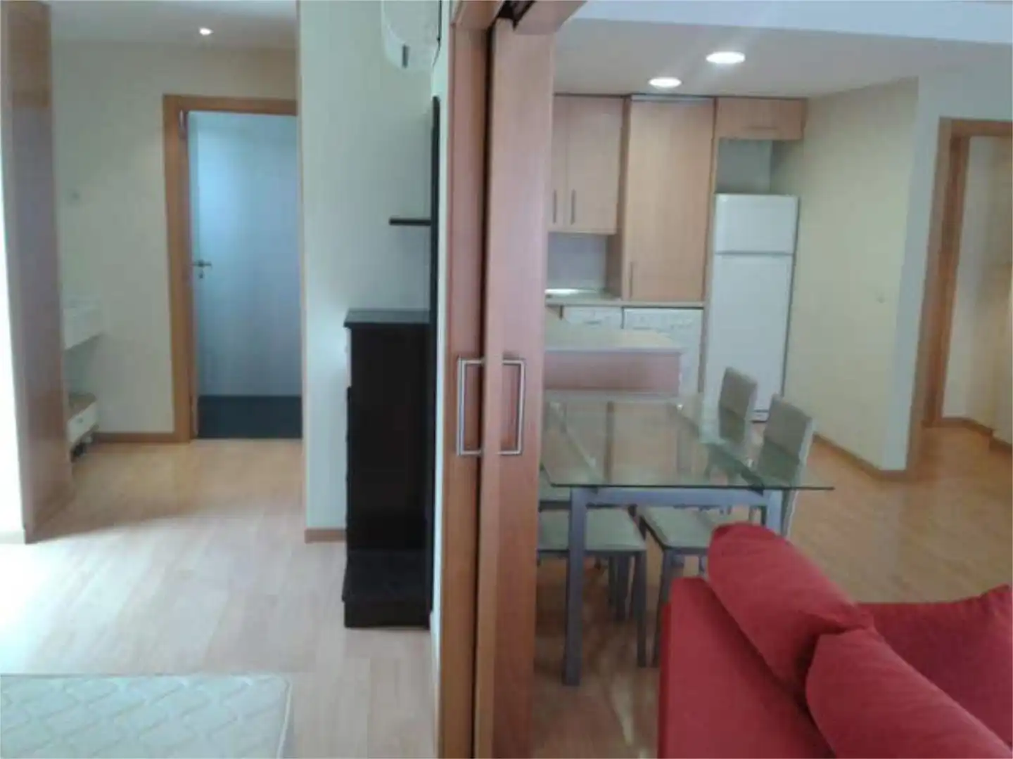Cuina de Apartament de lloguer en Fuenlabrada amb Calefacció, Jardí privat i Traster