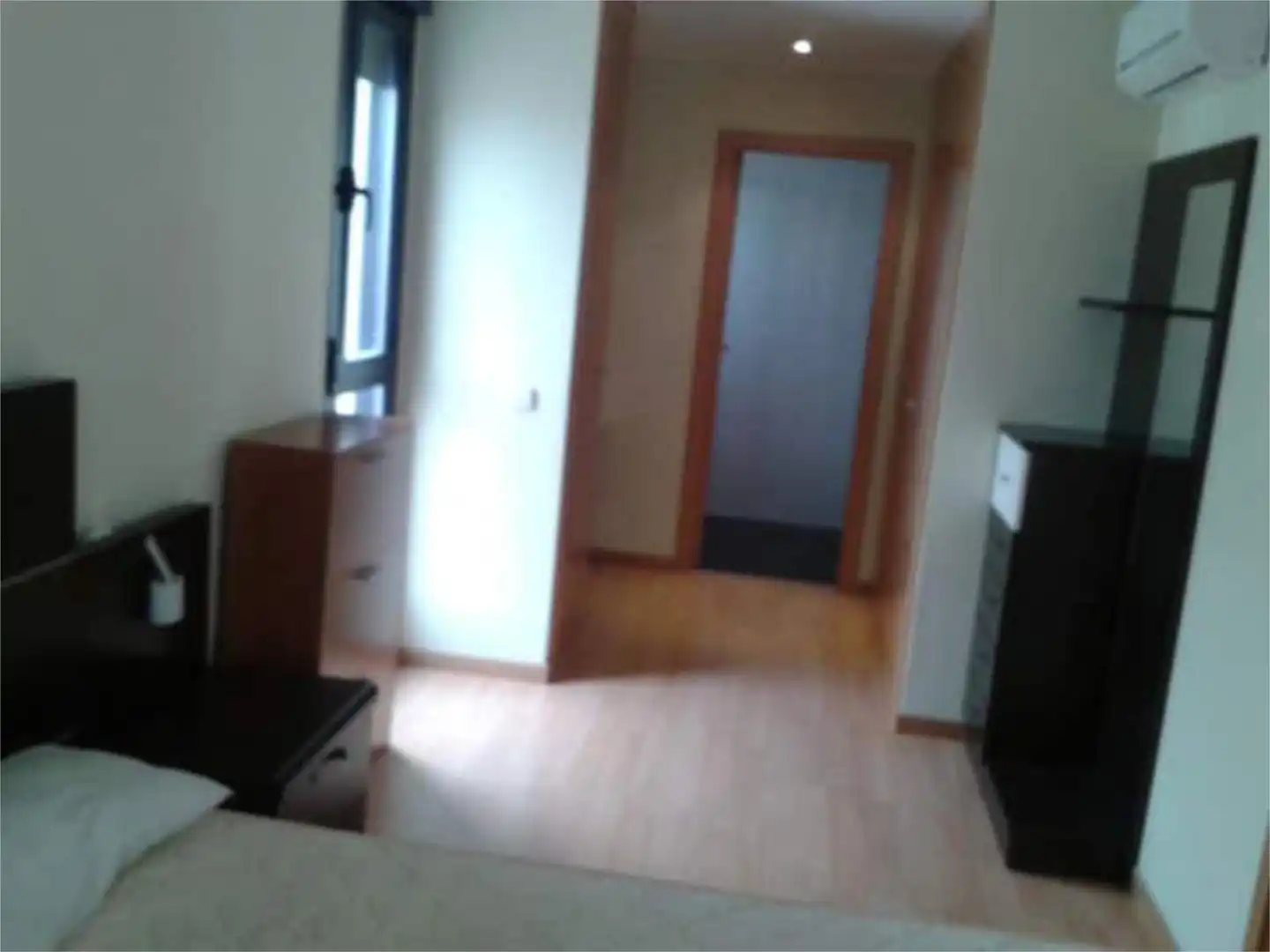Dormitori de Apartament de lloguer en Fuenlabrada amb Calefacció, Jardí privat i Traster