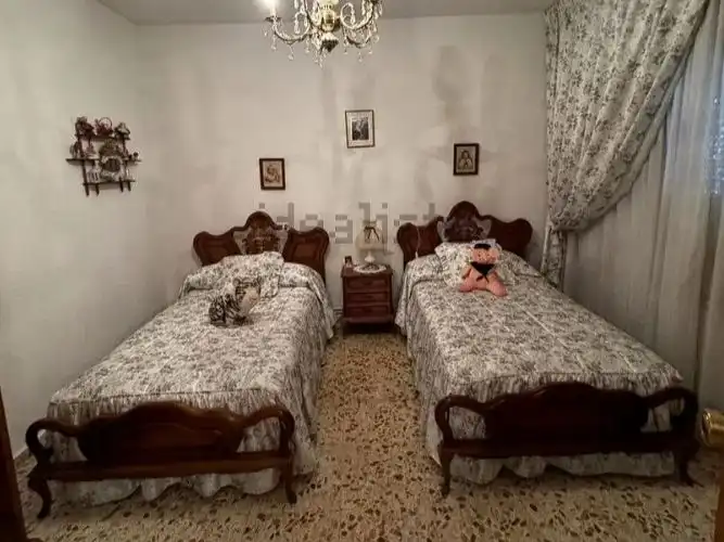 Einfamilien-Reihenhaus zum Verkauf in Calle Pardo Bazán, 80, El Poblado - Abulagar Schlafzimmer von Einfamilien-Reihenhaus zum Verkauf in Puertollano mit Klimaanlage und Terrasse