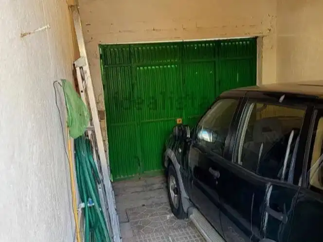 Einfamilien-Reihenhaus zum Verkauf in Calle Pardo Bazán, 80, El Poblado - Abulagar Parkplatz von Einfamilien-Reihenhaus zum Verkauf in Puertollano mit Klimaanlage und Terrasse