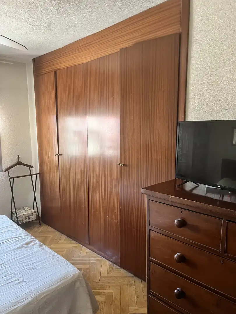 Wohnung zum Verkauf in Avenida del Santuario de Valverde, 88, Montecarmelo Schlafzimmer von Wohnung zum Verkauf in Madrid mit Klimaanlage, Heizung und Privatgarten