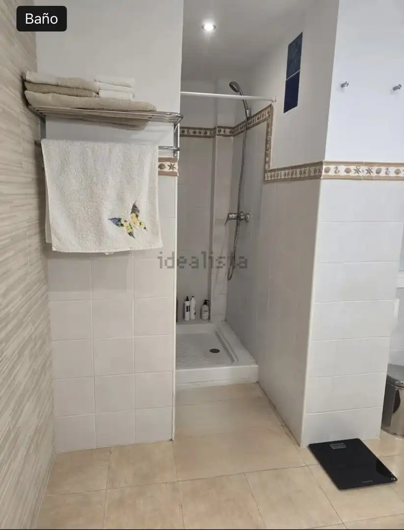 Flat for sale in Carrer de Jaume Balmes, 65, Nord Bathroom of Flat for sale in Palma de Mallorca with Air Conditioner and Balcony