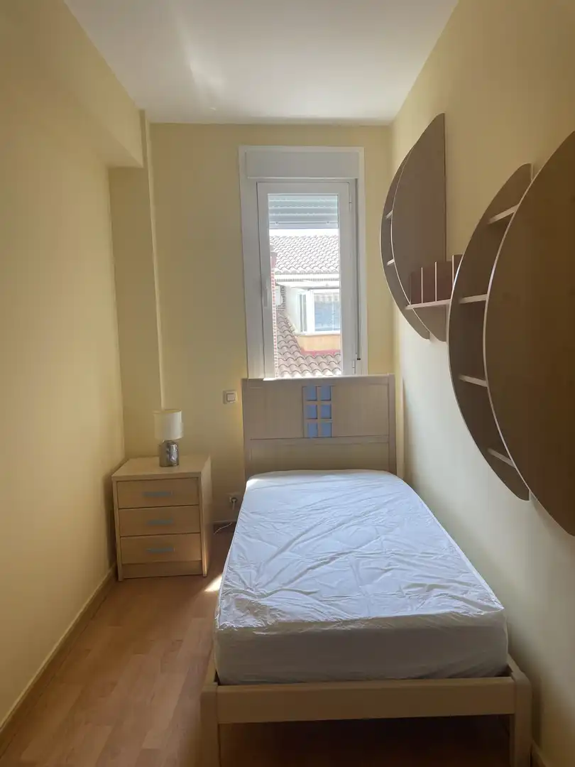 Habitación en Calle San Marcos, 69, Patrocinio - Nueva Talavera Habitación de Piso para compartir en Talavera de la Reina con Aire acondicionado, Calefacción y Amueblado