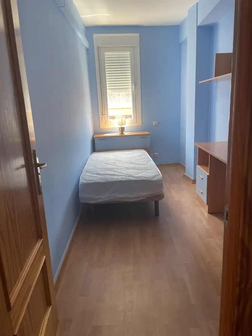 Habitación en Calle San Marcos, 69, Patrocinio - Nueva Talavera Habitación de Piso para compartir en Talavera de la Reina con Aire acondicionado, Calefacción y Amueblado