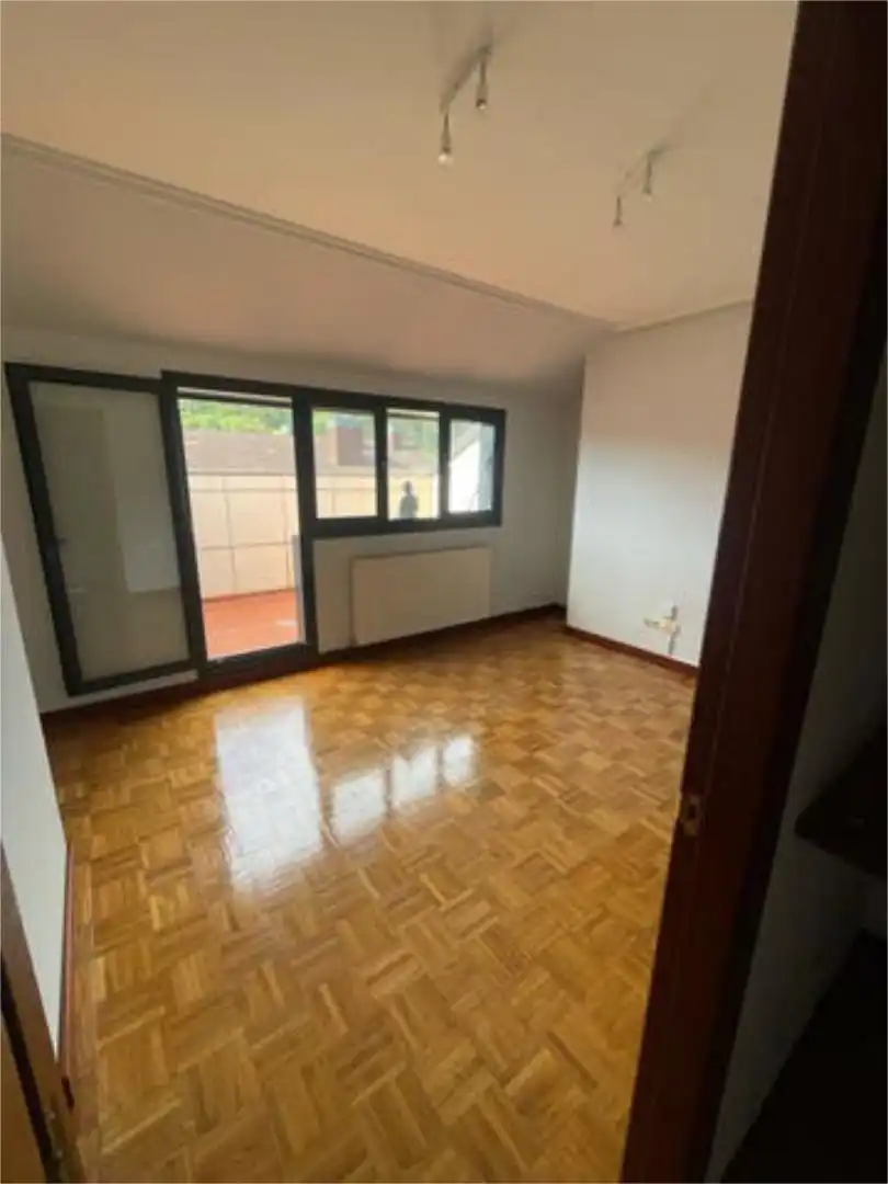 Flat for rent in Corvera de Asturias Flat for rent in Corvera de Asturias with Heating and Terrace