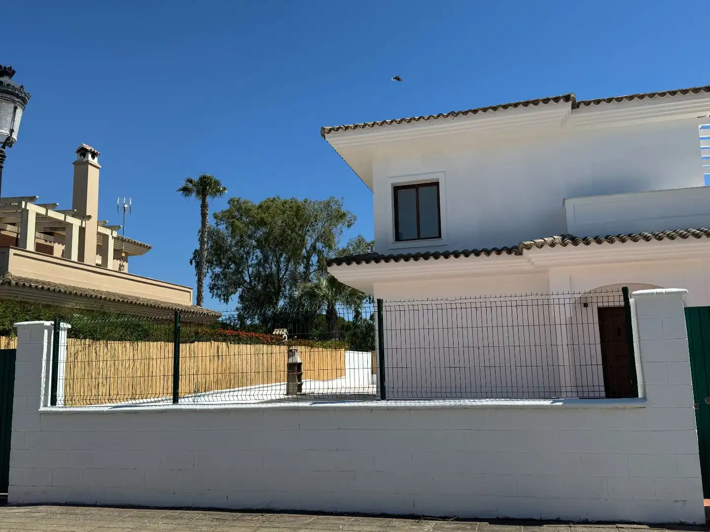 Houses for sale in Martiniano, 35, Roche Exterior view of Houses for sale in Conil de la Frontera with Terrace, Swimming Pool and Balcony