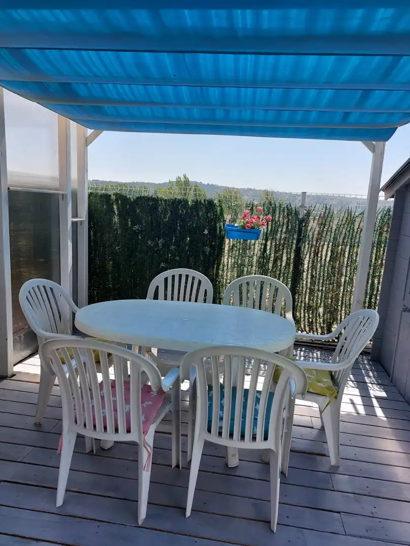 Wohnung zur Miete in Carretera Santander, 92, El Ejido - Santa Ana Terrasse von Wohnung zur Miete in León Capital mit Heizung, Privatgarten und Möbliert