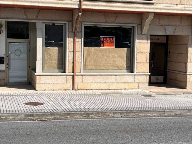 Local comercial en Alquiler en Catoira
