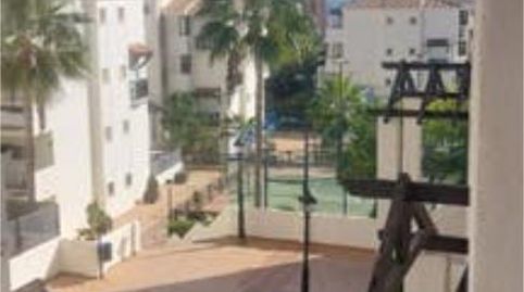Apartamento de alquiler en San Luis de Sabinillas, Manilva - imagen 3 Foto 3 de Apartamento de alquiler en San Luis de Sabinillas, Manilva