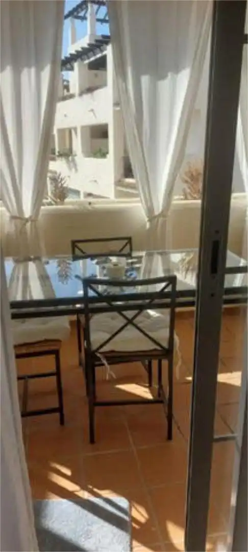 Apartamento de alquiler en San Luis de Sabinillas Comedor de Apartamento de alquiler en Manilva con Calefacción, Jardín privado y Terraza