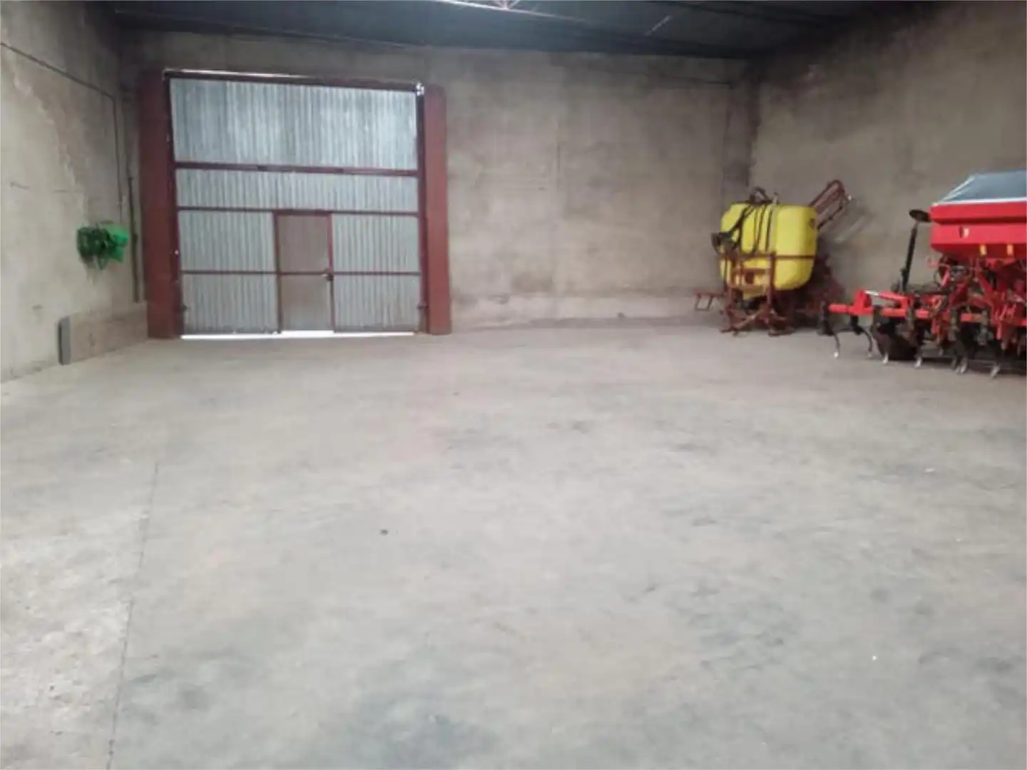 Industrial buildings for rent in La Hiniesta 