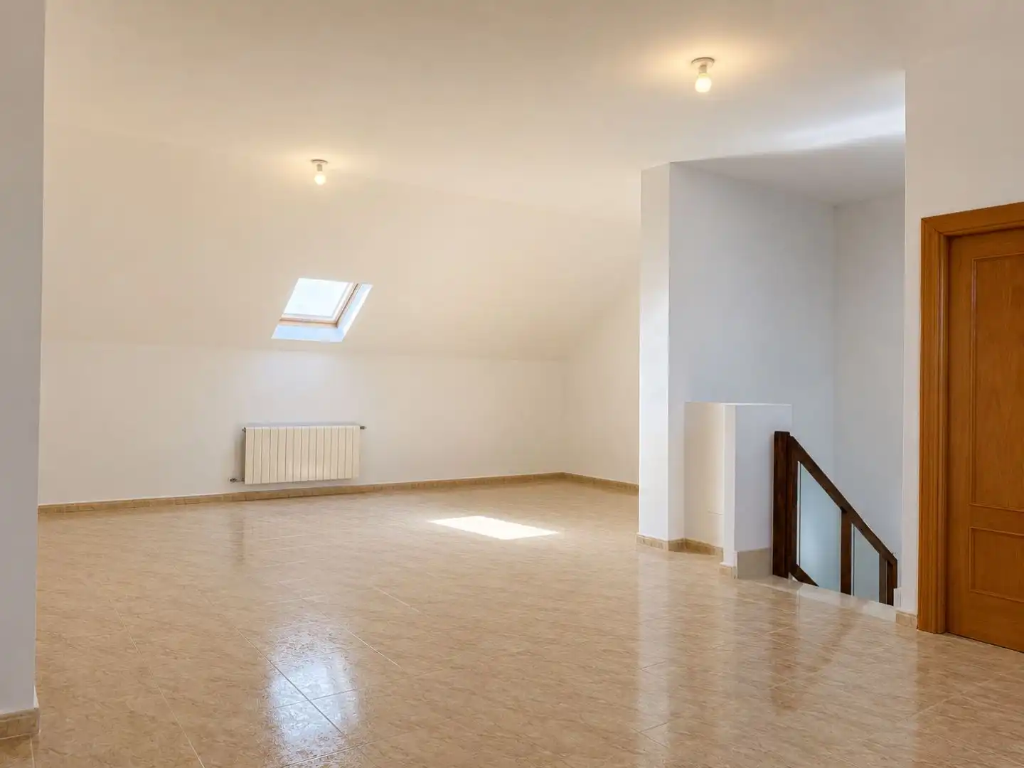 Detached homes for sale in Seseña Detached homes for sale in Seseña with Air Conditioner
