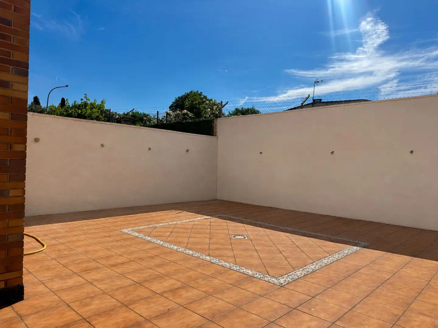 Detached homes for sale in Seseña Terrace of Detached homes for sale in Seseña with Air Conditioner