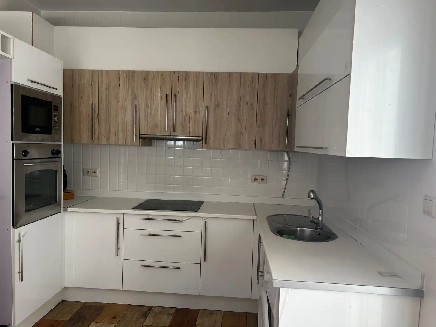Piso en venta en Calle Doctor Marañón, 28, Muelle Cocina de Piso en venta en Ceuta