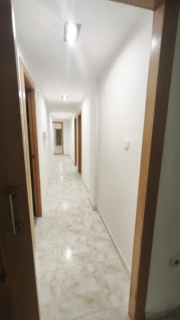 Wohnung zum Verkauf in Carrer de Josep D'orga, 2, Ciutat Jardí Wohnung zum Verkauf in Valencia Capital mit Klimaanlage und Balkon