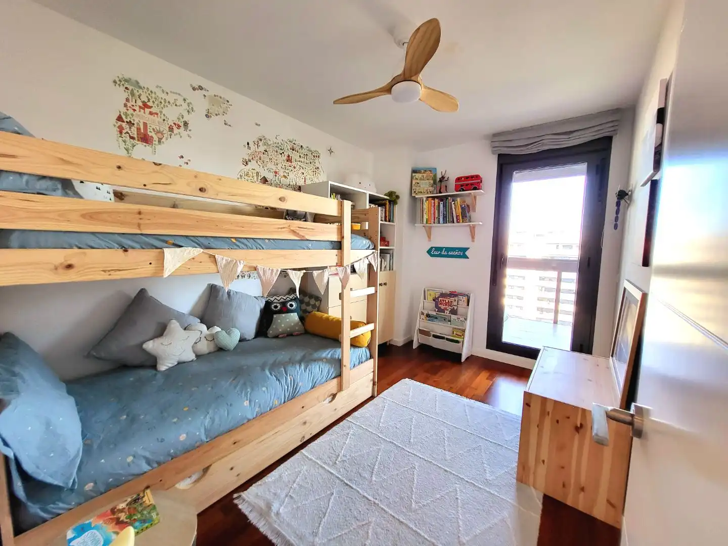 Flat for rent in Maestro José Garberí Serrano, 18, Playa de San Juan - El Cabo de las Huertas Bedroom of Flat for rent in Alicante / Alacant with Air Conditioner and Balcony