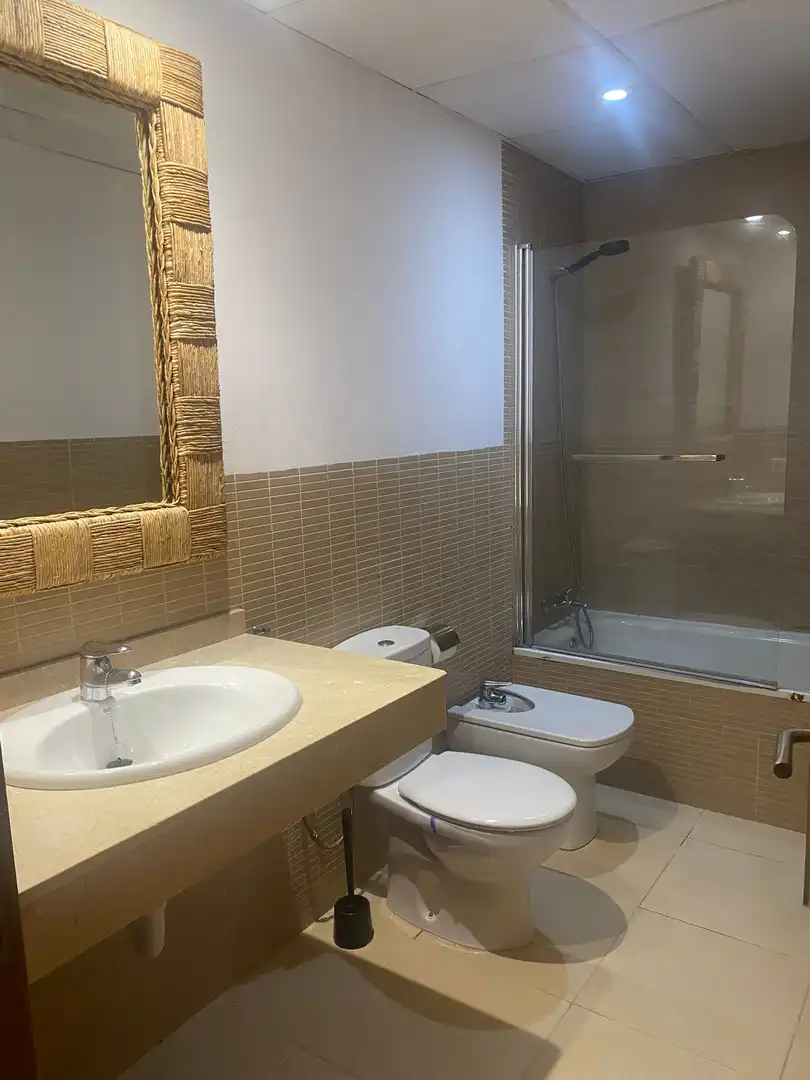 Flat for rent in Carrer Alfons XII -Figuer, 6, Son Ramonell - Es Figueral Bathroom of Flat for rent in Marratxí with Air Conditioner and Heating