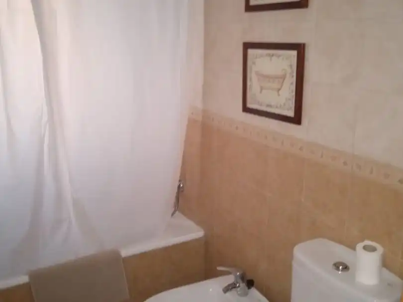 Wohnung zum Verkauf in Calle Eucaliptus, 28, San Roque Pueblo Badezimmer von Wohnung zum Verkauf in San Roque mit Klimaanlage und Möbliert