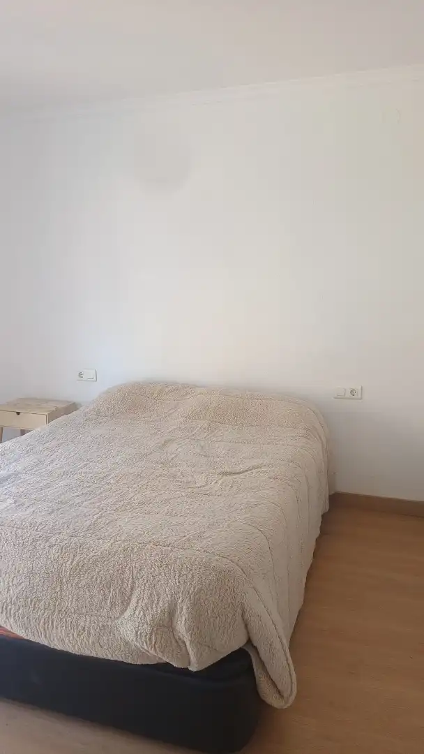 Piso en venta en Carrer Dels Arbres, 59, Algemesí Habitación de Piso en venta en Algemesí con Balcón