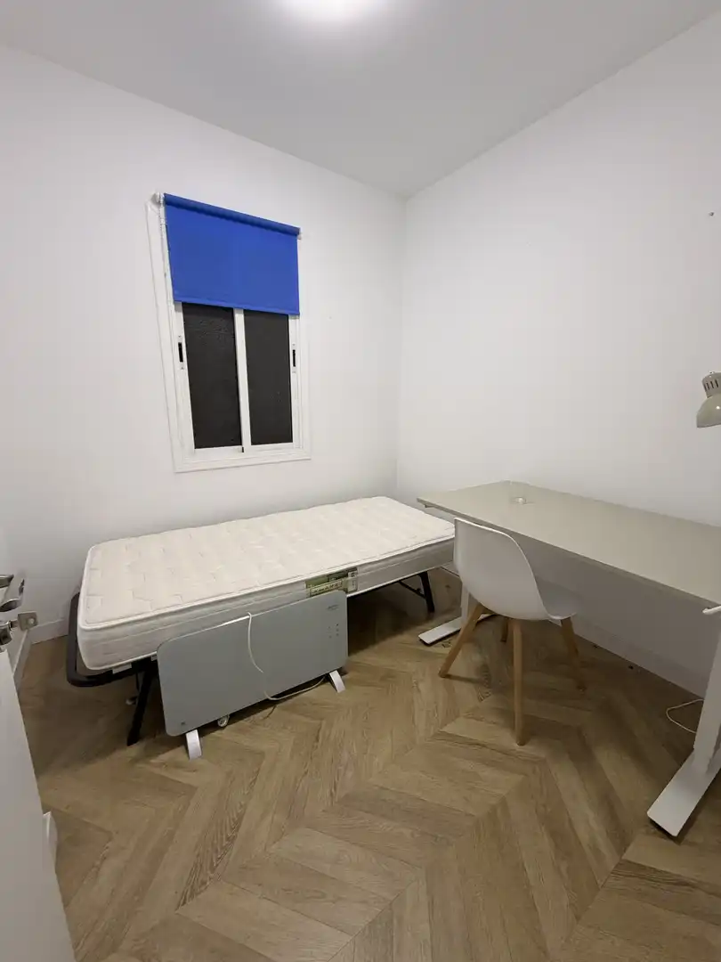 Trastero de alquiler en Gran Via de les Corts Catalanes, 318, La Font de la Guatlla Habitación de Trastero de alquiler en Barcelona