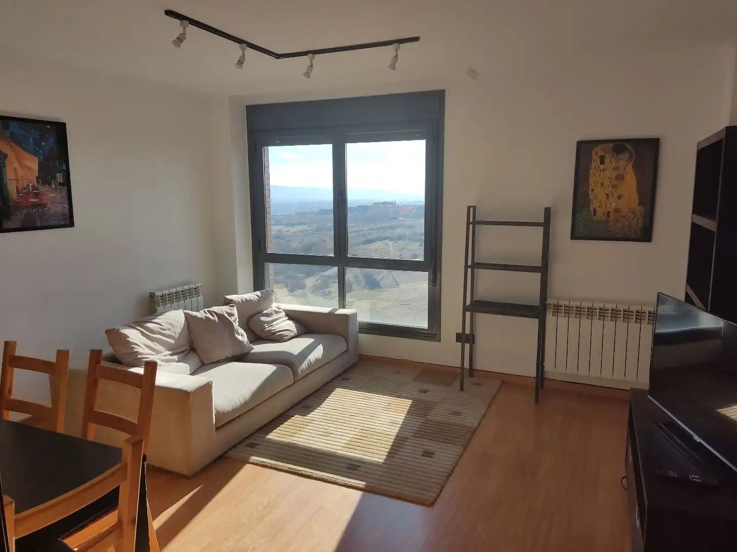 Wohnung zur Miete in Calle José Tejera Suárez, 43, Villaquilambre Wohnzimmer von Wohnung zur Miete in Villaquilambre mit Heizung, Parkett und Terrasse