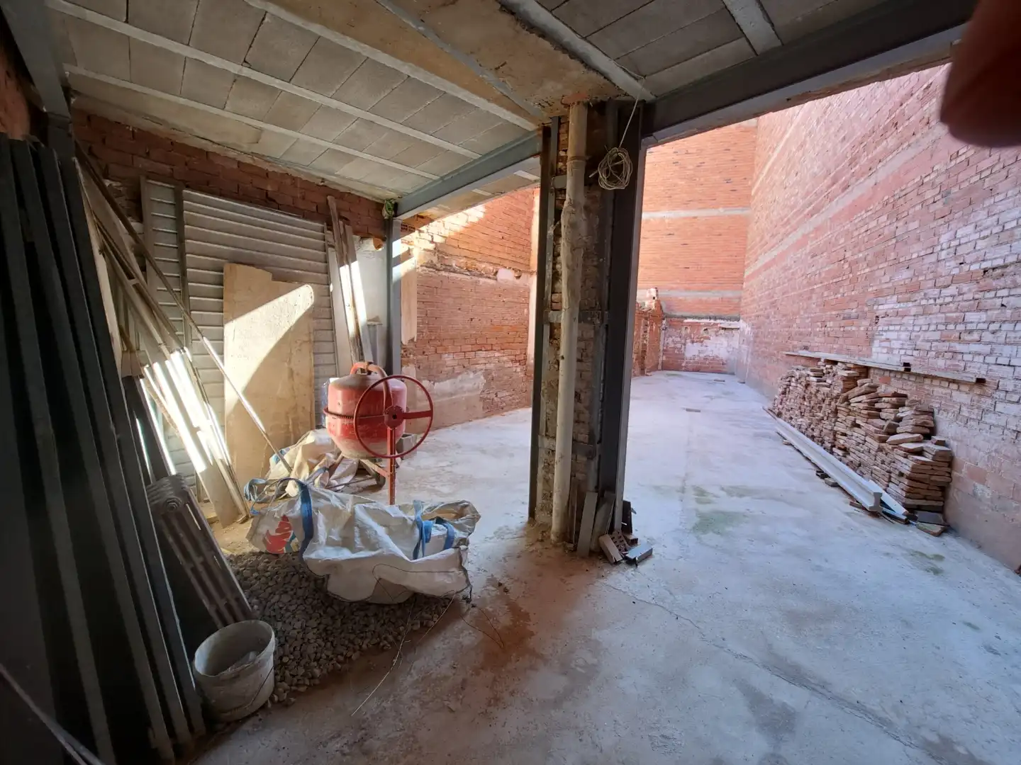 Casa adosada en venda en Teruel amb Terrassa i Balcó