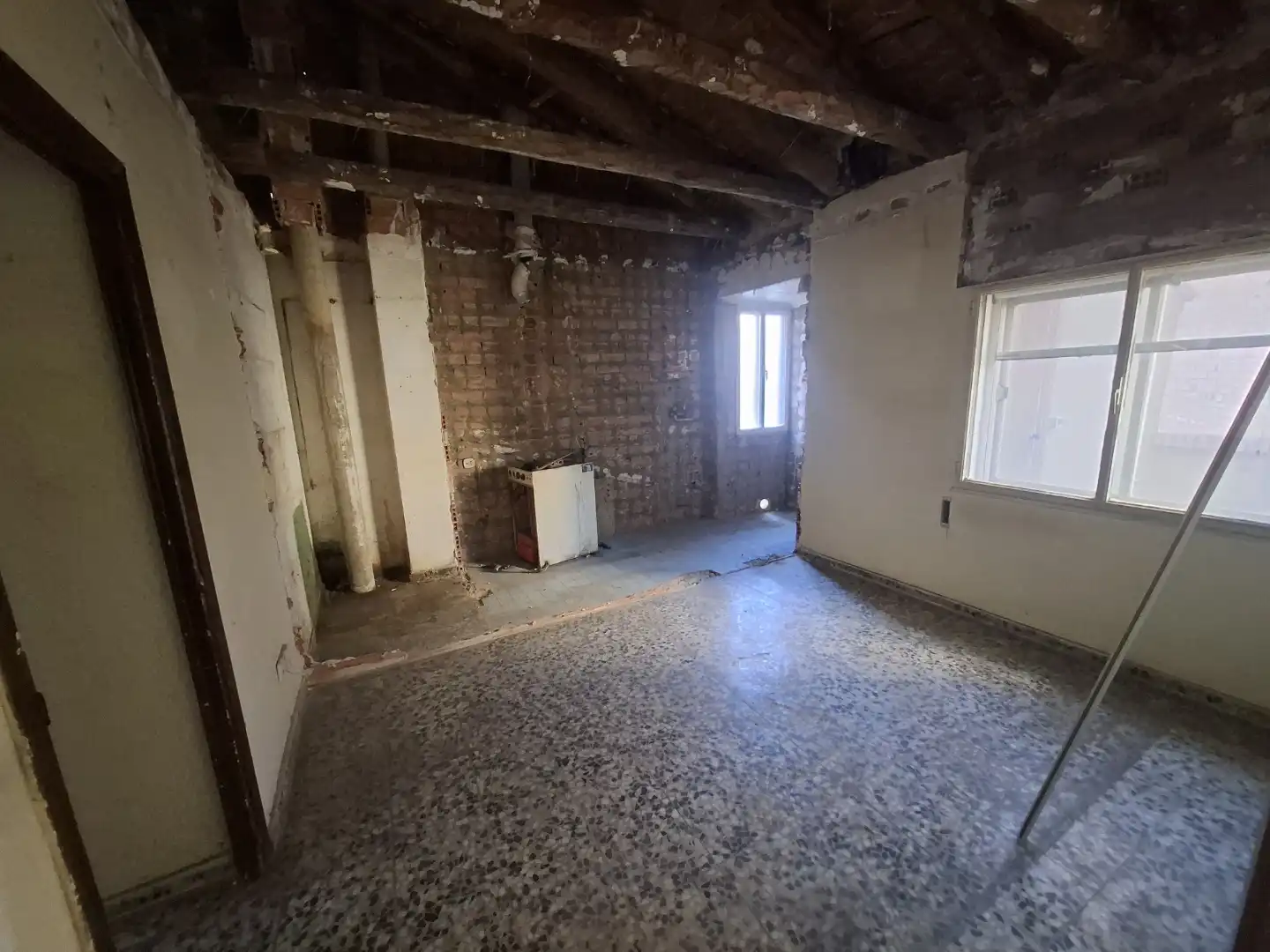 Casa adosada en venda en Teruel amb Terrassa i Balcó