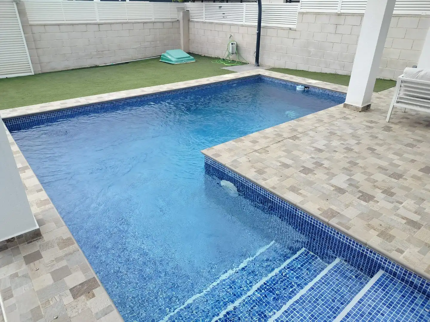 Piscina de Casa adosada de alquiler en Santa Pola con Aire acondicionado, Terraza y Piscina