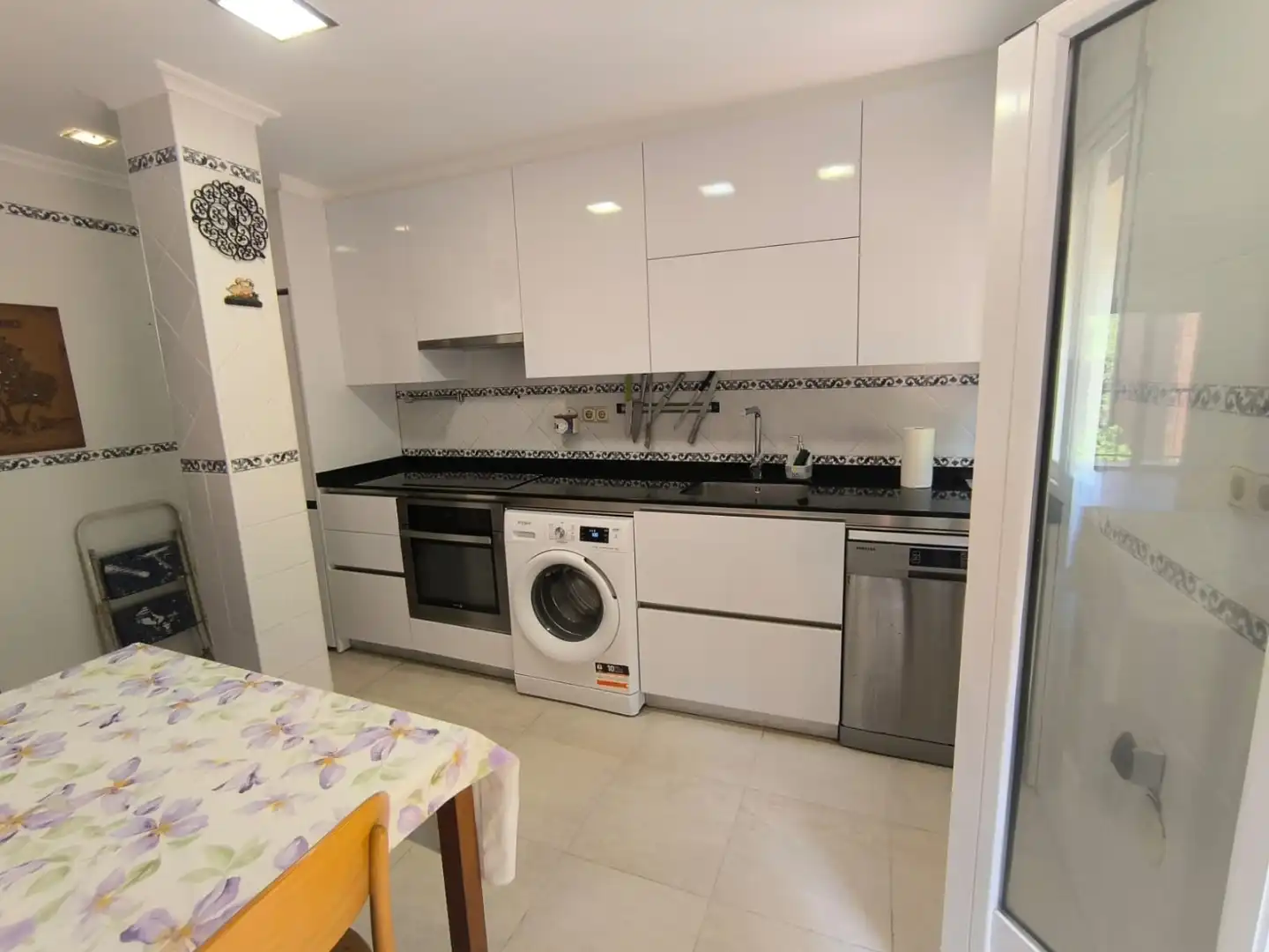 Pis en venda a Aizkorri Kalea, 55, Antiguo Cuina de Pis en venda en Donostia - San Sebastián amb Calefacció, Parquet i Terrassa