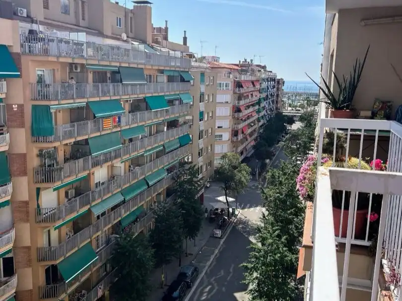 Wohnung zum Verkauf in Avinguda de Jaume Recoder, 34, Centre Außenansicht von Wohnung zum Verkauf in Mataró mit Terrasse und Balkon