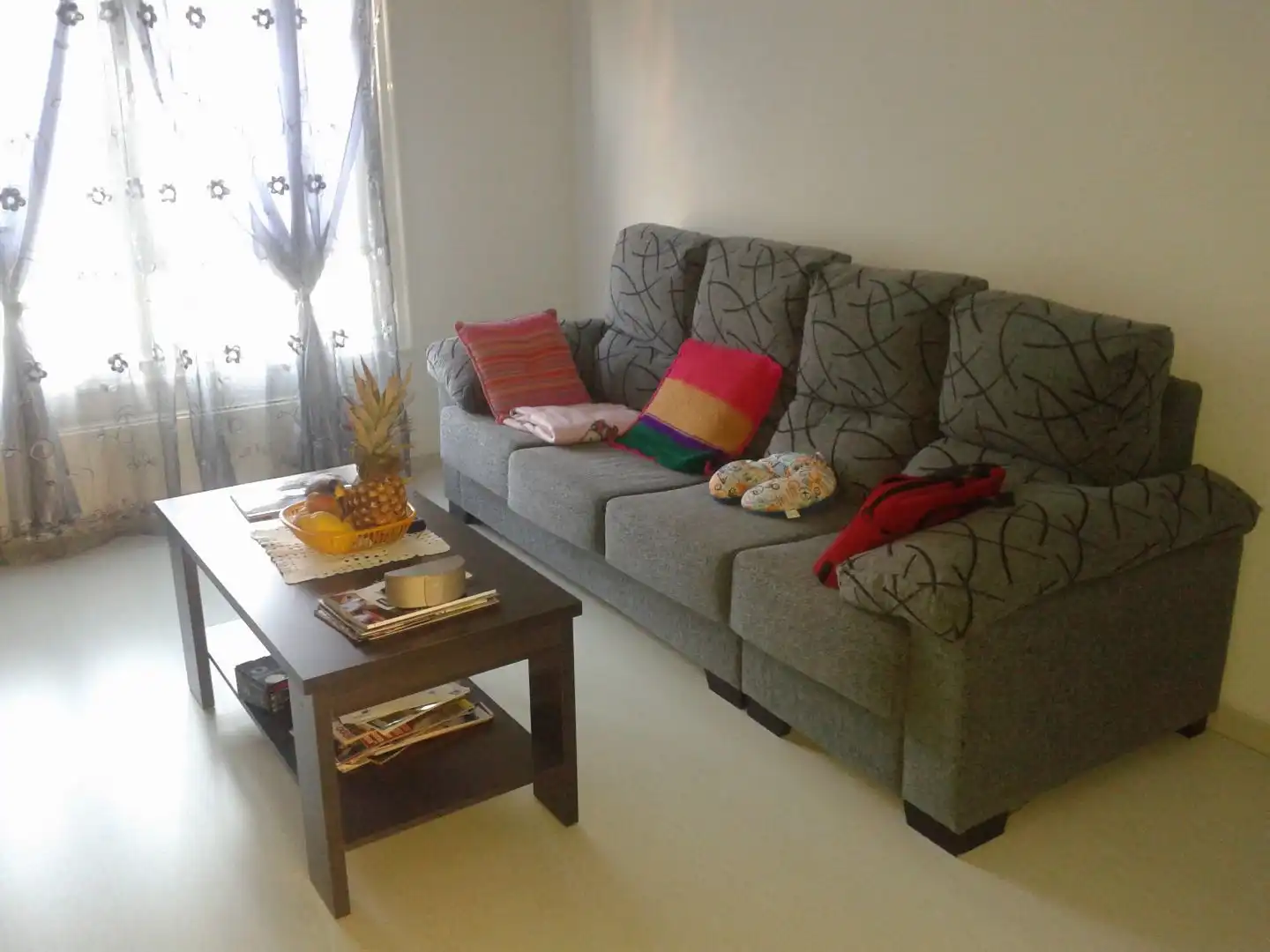 Sala de estar de Piso de alquiler en Ourense Capital  con Calefacción, Terraza y Trastero