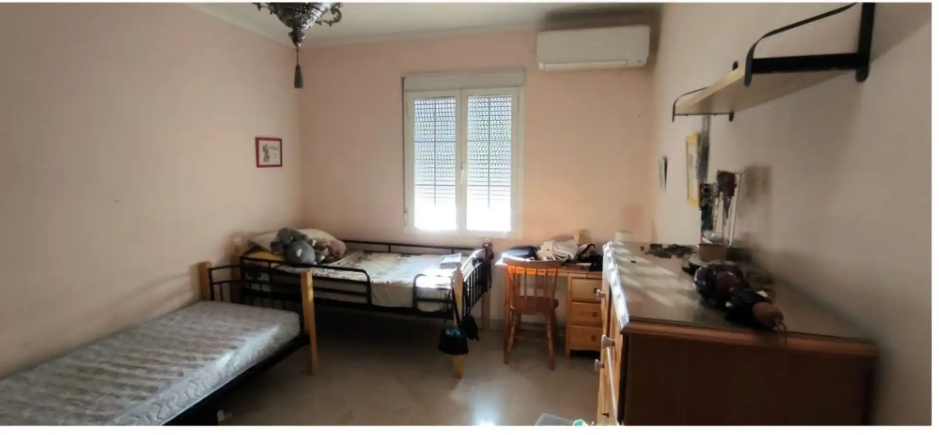 Bedroom of Flat for sale in  Sevilla Capital  with Air Conditioner and Balcony