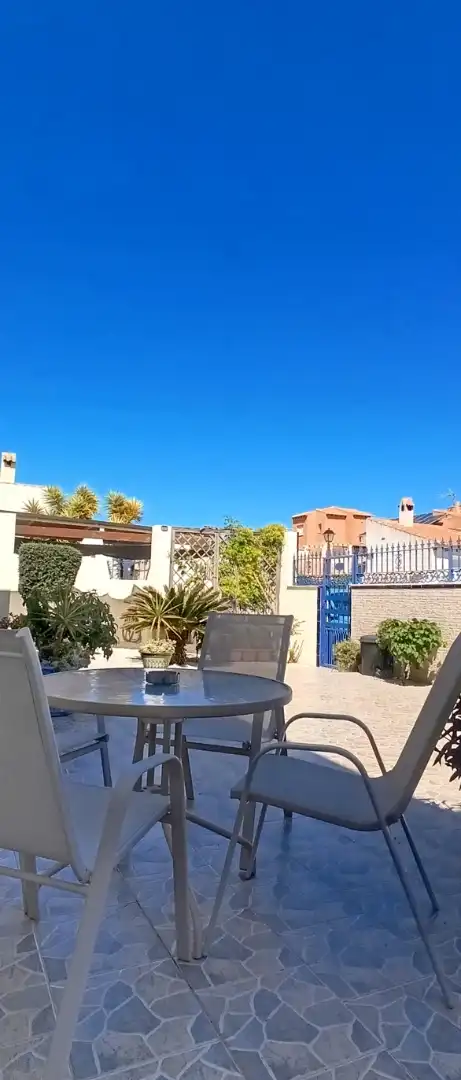 Habitación en Calle Pales, 9, Fortuna Terraza de Dúplex para compartir en Fortuna con Aire acondicionado, Calefacción y Jardín privado