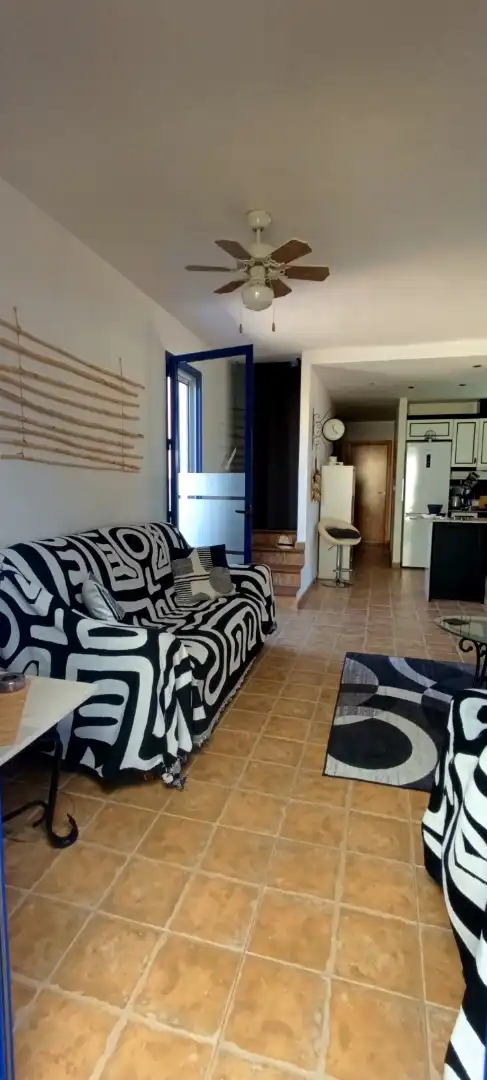 Habitación en Calle Pales, 9, Fortuna Sala de estar de Dúplex para compartir en Fortuna con Aire acondicionado, Calefacción y Jardín privado