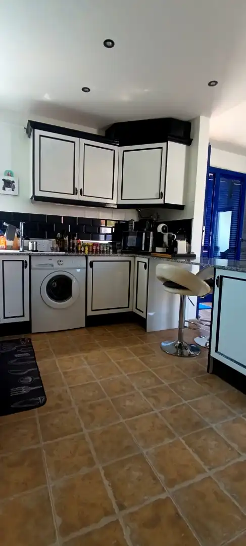 Habitación en Calle Pales, 9, Fortuna Cocina de Dúplex para compartir en Fortuna con Aire acondicionado, Calefacción y Jardín privado