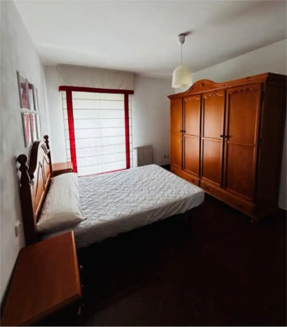 Apartamento de alquiler en Oroso Habitación de Apartamento de alquiler en Oroso con Calefacción, Jardín privado y Trastero