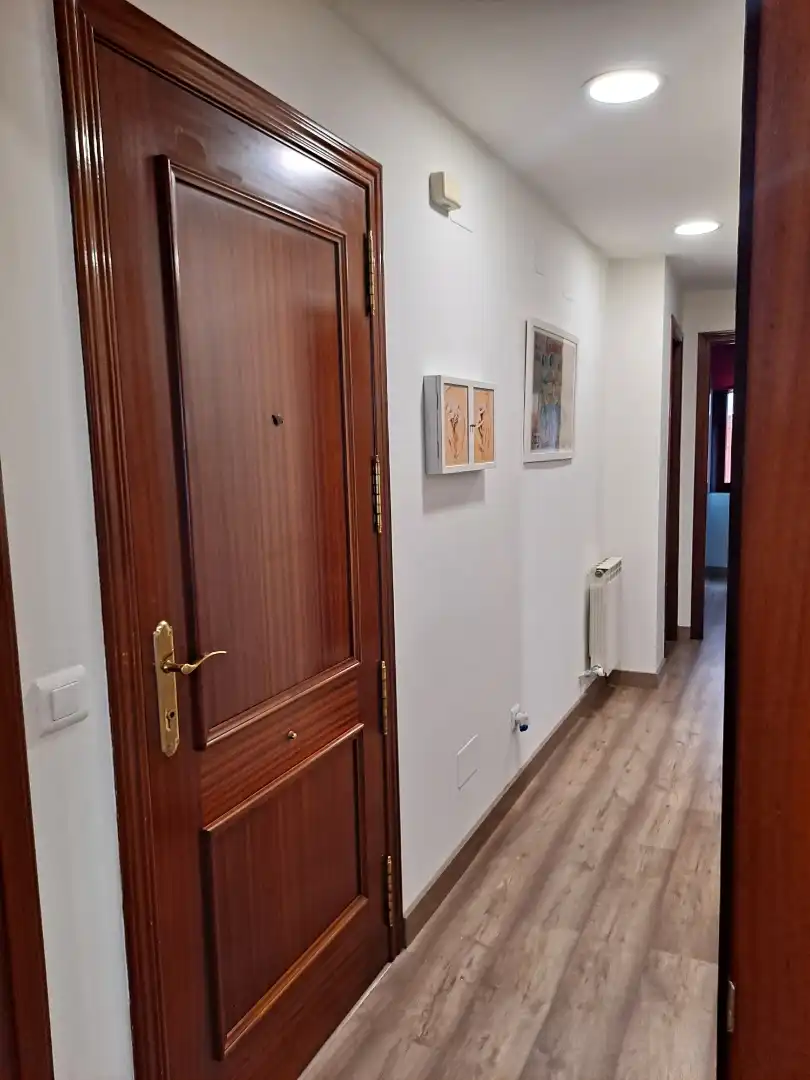 Wohnung zur Miete in Calle el Valle, 2, Villaquilambre Wohnung zur Miete in Villaquilambre mit Heizung, Abstellraum und Möbliert