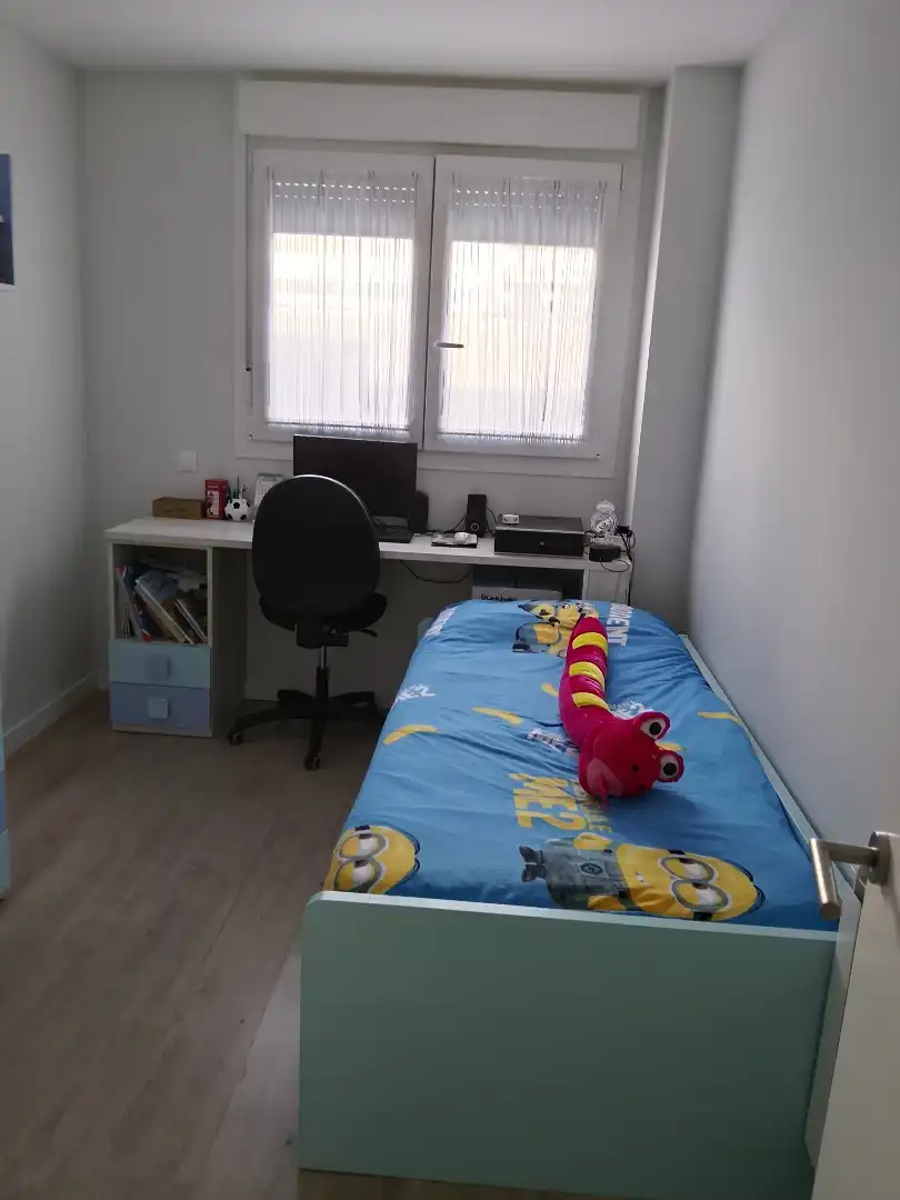 Piso en venta en Calle Miguel de Molina, Centro Habitación de Piso en venta en Rivas-Vaciamadrid con Calefacción, Terraza y Trastero