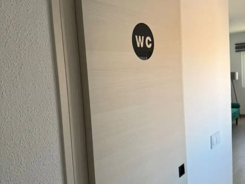 Flat for rent in Calle Lecie, 2, Valdepeñas Bathroom of Flat for rent in Valdepeñas with Air Conditioner, Heating and Terrace