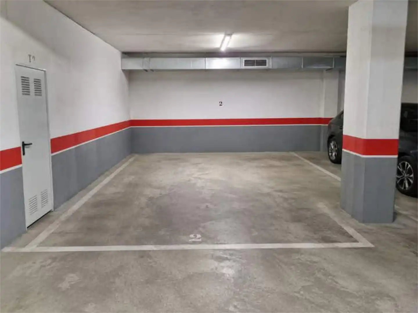 Garaje de alquiler en Zona Carrefour - Urbanizaciones Parking de Garaje de alquiler en Torrevieja